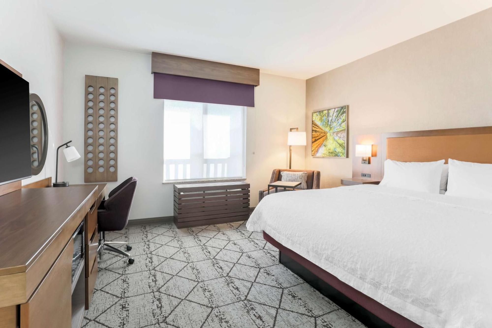 Hampton Inn & Suites Windsor-Sonoma Wine Country Экстерьер фото